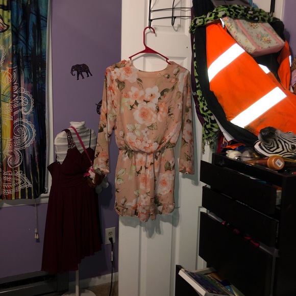 PINK FLORAL ROMPER - Picture 5 of 5